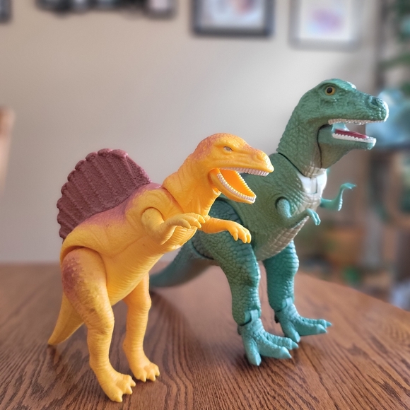Vintage 1987 Playskool Definitely Dinosaurs Spinosaurus & T-Rex Set - Picture 2 of 14